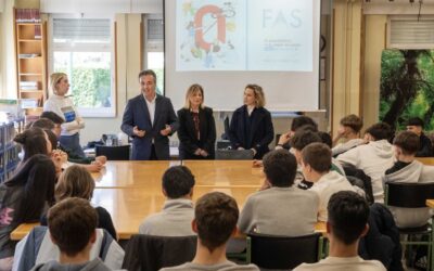El Ayuntamiento de Camargo promueve la salud en la infancia y adolescencia en colaboración con el Colegio Oficial de Farmacéuticos