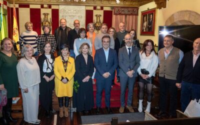Camargo homenajea a sus docentes jubilados